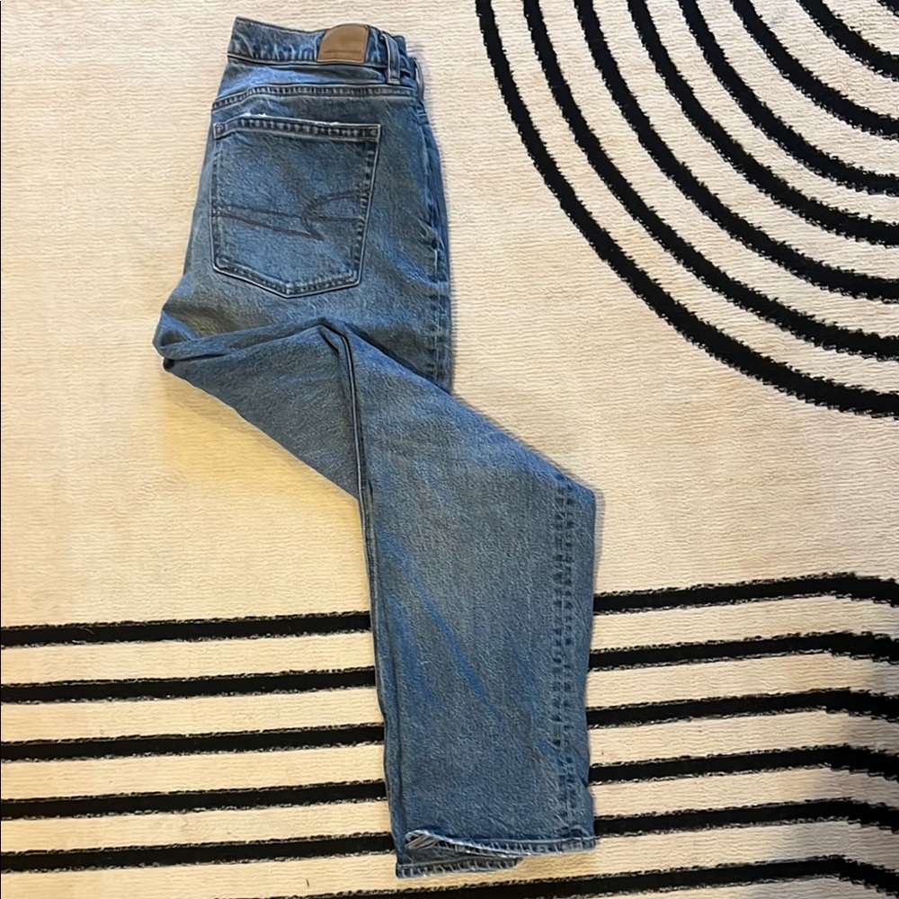Mom  Jeans